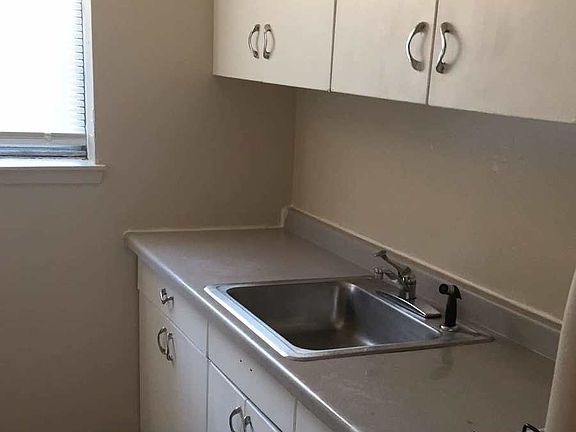 2nd image of 1879 7th St E APT 6