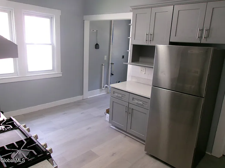 1338 Parkwood Blvd — Photo 8
