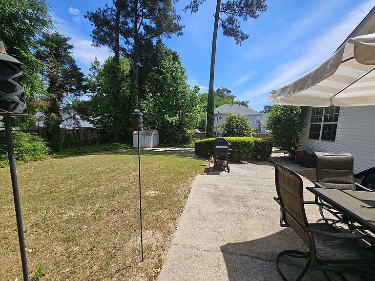 6458 Berryside Dr — Photo 17