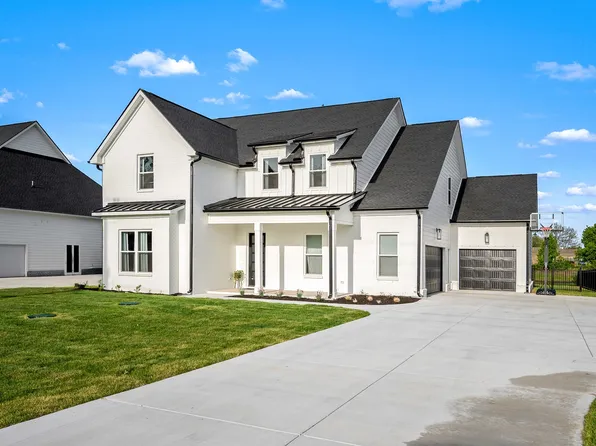 520 Gresham Ln, Murfreesboro, TN 37129