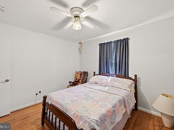 5th image of 6605 Holford Ln