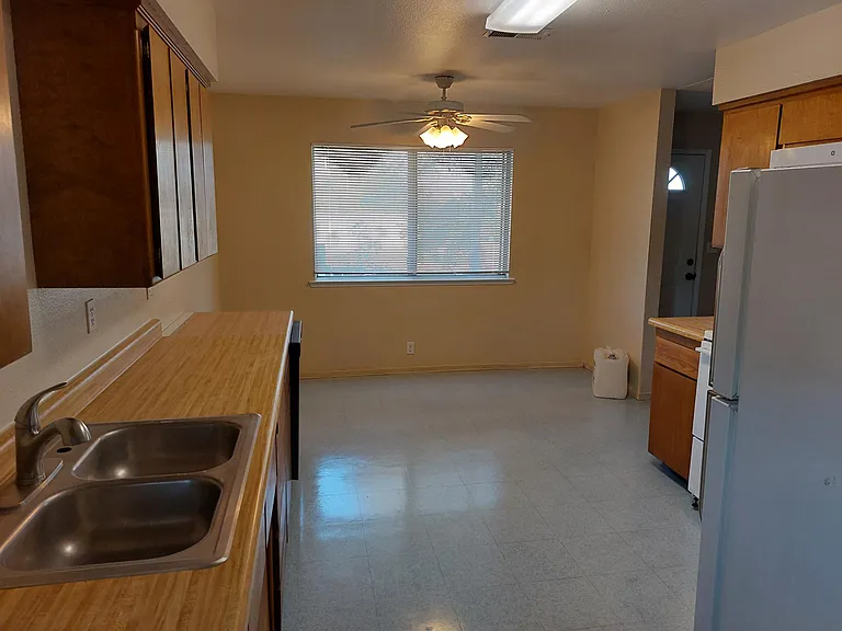 32234 Miller St — Photo 18