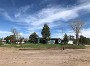 20770 283rd St, Martin, SD 57551