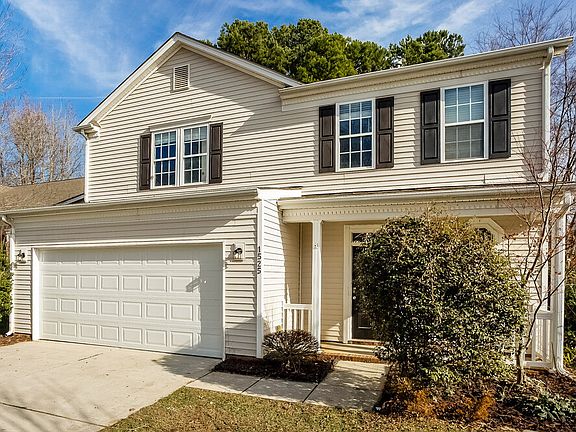 5th image of 1525 Bucklebury Ct