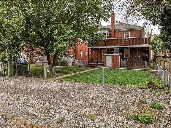 5th image of 3516 Floyd Ave