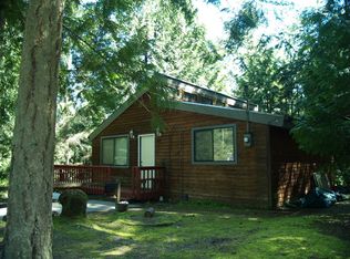 9105 Davenport Rd, Anderson Island, WA 98303