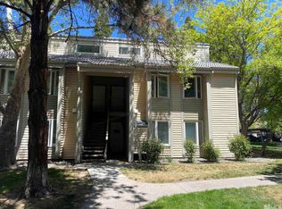 2369 Roundhouse Rd, Sparks, NV 89431