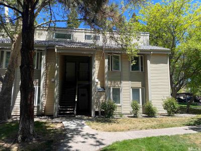 2369 Roundhouse Rd, Sparks, NV, 89431