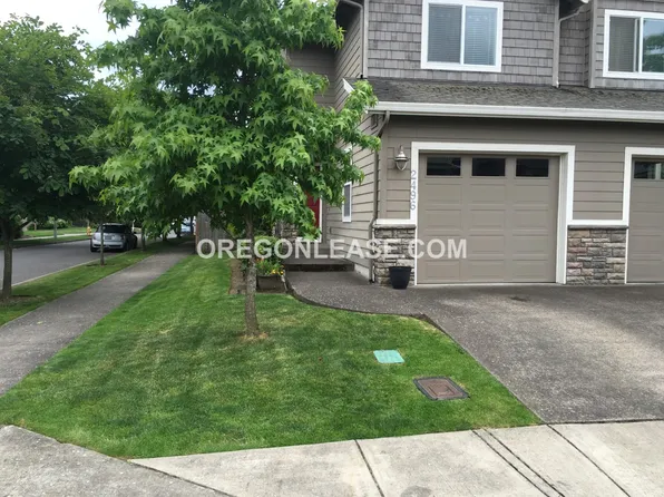 3 bed 2.5 bath townhome in North Eugene, 2496 Belle Terra Dr, Eugene, OR 97408
