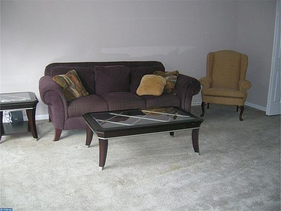 5th image of 175 Liberty Dr