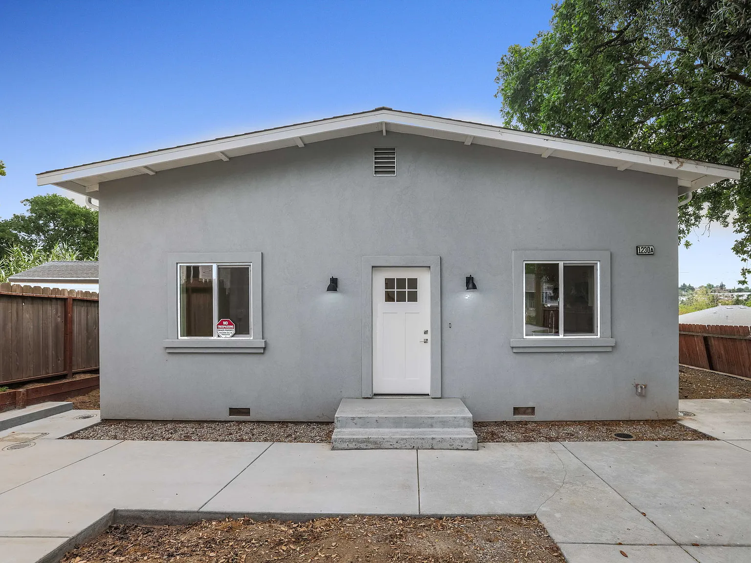 3 bed, 960 sqft, $3,500 — Photo 2