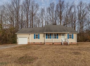 520 Twin Creeks Dr, Goldsboro, NC 27530