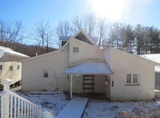 126 Kitchen Ave, Harveys Lake, PA 18618