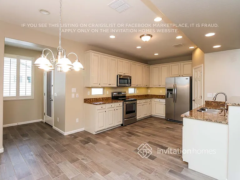 3962 E Sourwood Dr — Photo 8