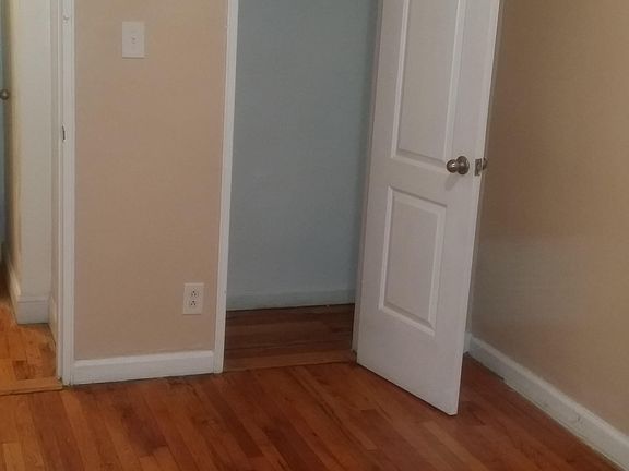2nd image of 1648 E 55th St #1