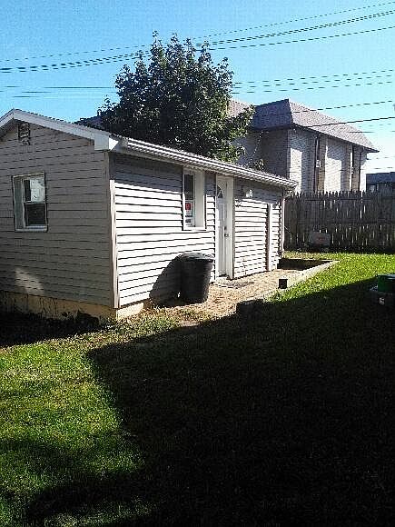 1st image of 332 1/2 Shore Dr