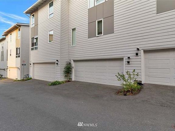 3rd image of 14612 35th Ct NE