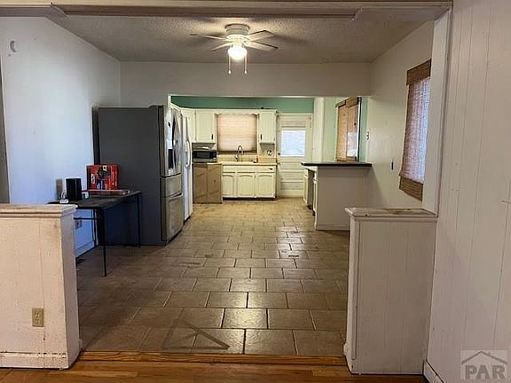 4th image of 2301 Poplar St