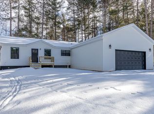 8564 Oak Park Cir, Minocqua, WI 54548