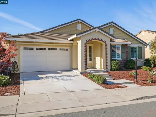 2968 Alves Ranch Rd, Pittsburg, CA 94565