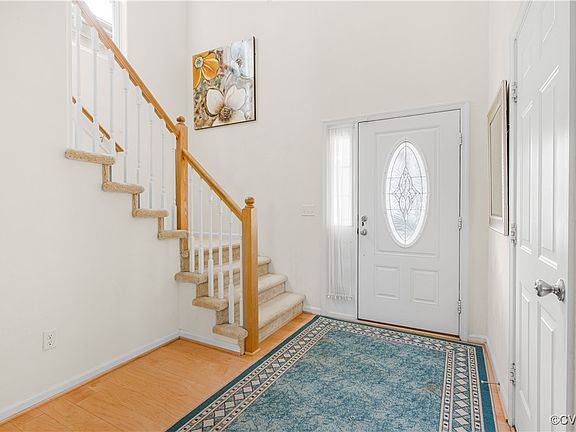 2nd image of 113 Tucker Dr