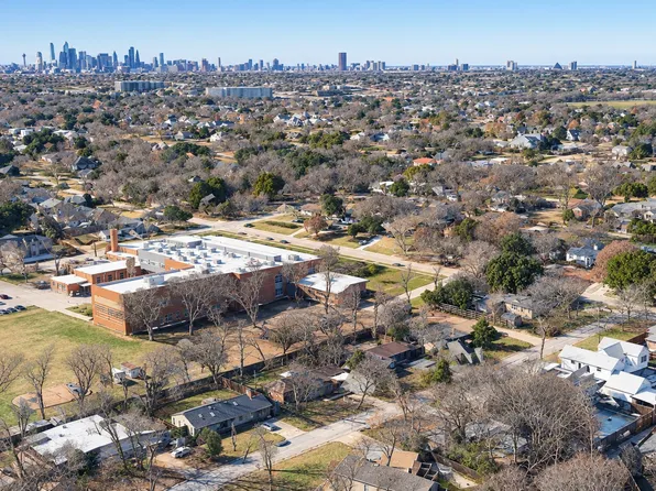 1727 Whittier Ave, Dallas, TX 75218
