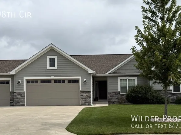 8023 98th Cir, Pleasant Prairie, WI 53158