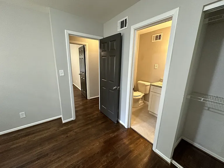 2929 Fantasy Ln — Photo 19