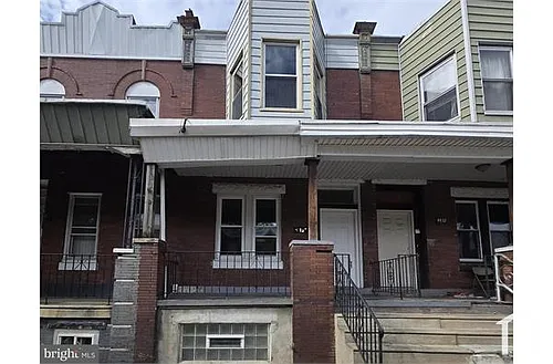 4430 N 19th St Photo 1