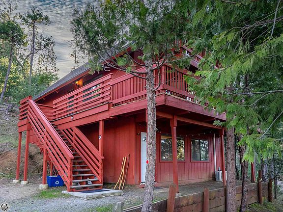 2nd image of 20257 Skyridge Dr