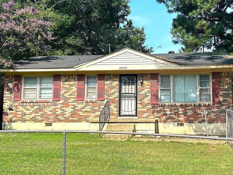 1st image of 3553 Julia St