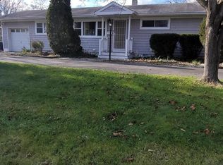 7 Parkway Blvd, South Toms River, NJ 08757