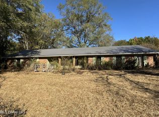 18498 Old Port Gibson Rd, Raymond, MS 39154