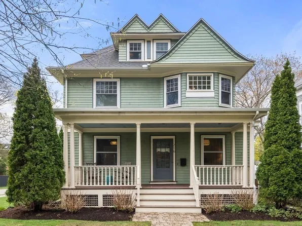 216 Homer St, Newton, MA 02459
