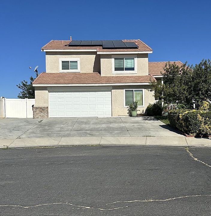 1st image of 15654 Enfield Dr