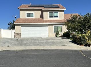 15654 Enfield Dr, Victorville, CA 92394
