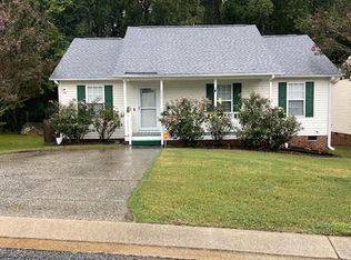 1217 Grovewood Dr, Clayton, NC 27520