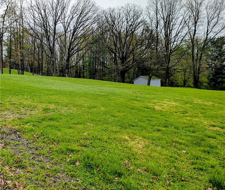 2nd image of 81 & 79 Wood St Lot 22