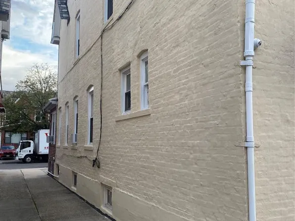 85-45 67th Drive image 5 of 19