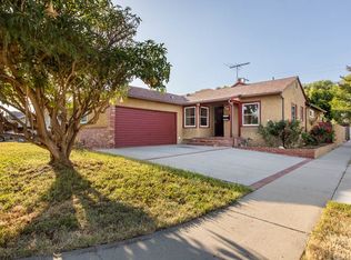 18741 Cohasset St, Reseda, CA 91335