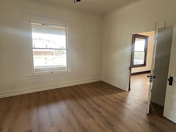 2nd image of 429 S Garden St