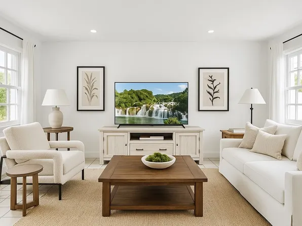 2077 Orange Ave, Costa Mesa, CA 92627
