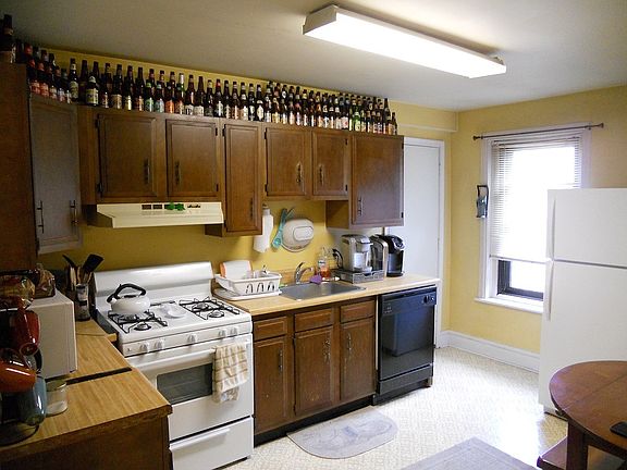 2nd image of 2024 Gilpin Ave