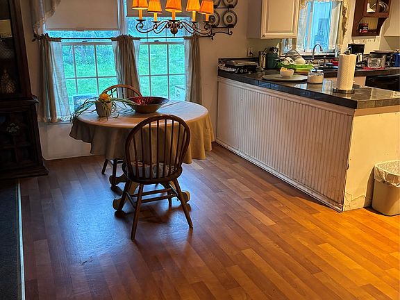 4th image of 60 Randall Road