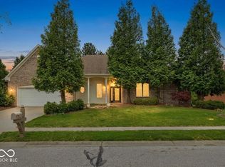5127 Copperwood Dr, Greenwood, IN 46143