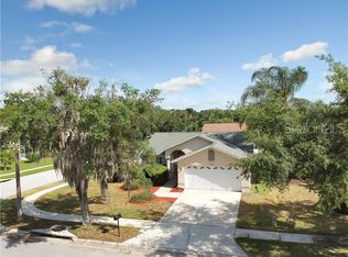 27352 Breakers Dr, Zephyrhills, FL 33544