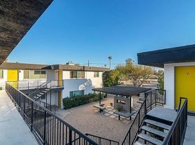 605 West Pierson Street - 01