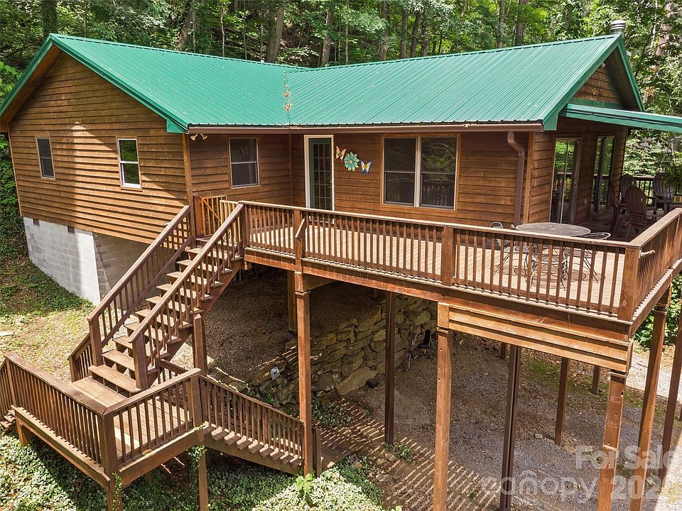 1st image of 170 Mountain Farm Rd