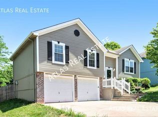 1508 NW Nolan Dr, Grain Valley, MO 64029