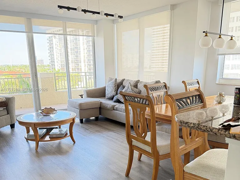 2080 S Ocean Dr #502 — Photo 12